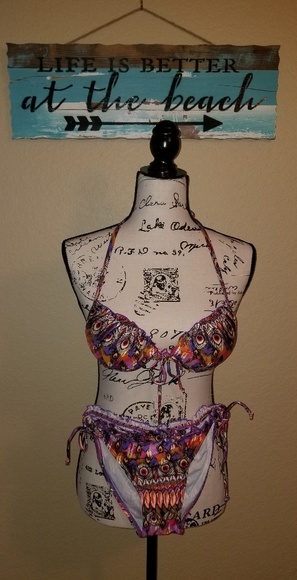 Swim Suits - Picture 3 of 8